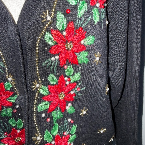 BP Designs Christmas Poinsettia Black Beaded Cardigan Sweater Size M - Picture 3 of 11